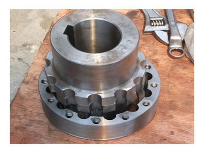 春华弹性柱销齿式联轴器的结构特点